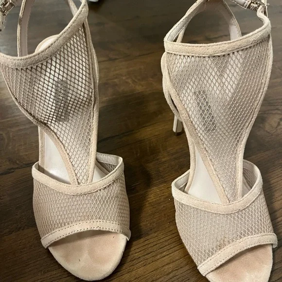 6.5 Nine West Heel - Picture 2 of 7